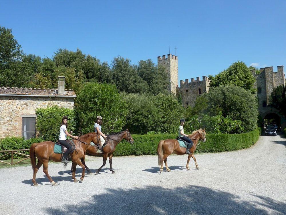 Castello Di Montalto Aparthotel Castelnuovo Berardenga Exteriör bild